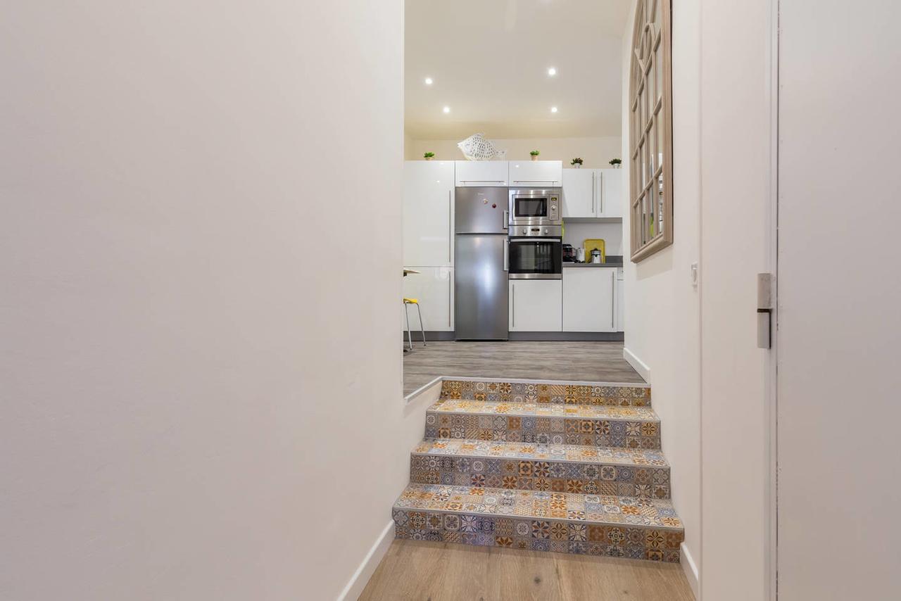 Barillerie - Loft Moderne, Face Mer, Vieux-nice. Appartement Nice